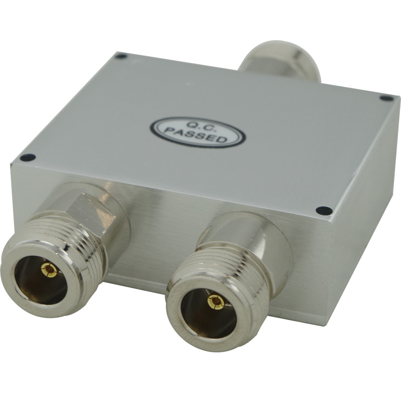 2 Way WiFi Splitter Unit