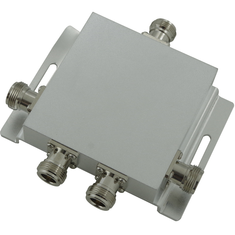 4 Way WiFi Splitter Unit.