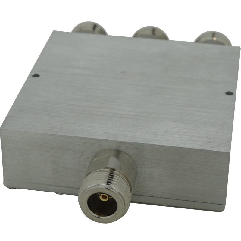 3 Way WiFi Splitter Unit.